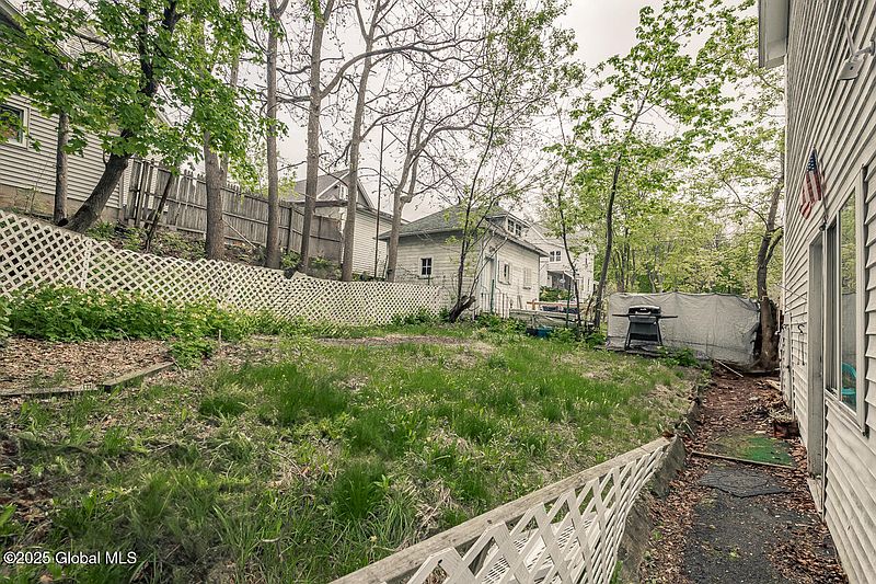 2nd image of 70-72 Elizabeth Street