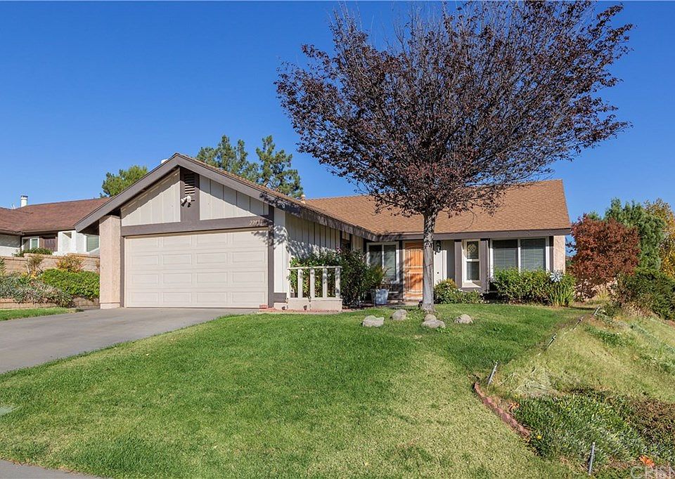 1st image of 22933 Magnolia Glen Dr