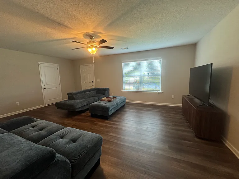 6434 Sandy Bottom Dr — Photo 9