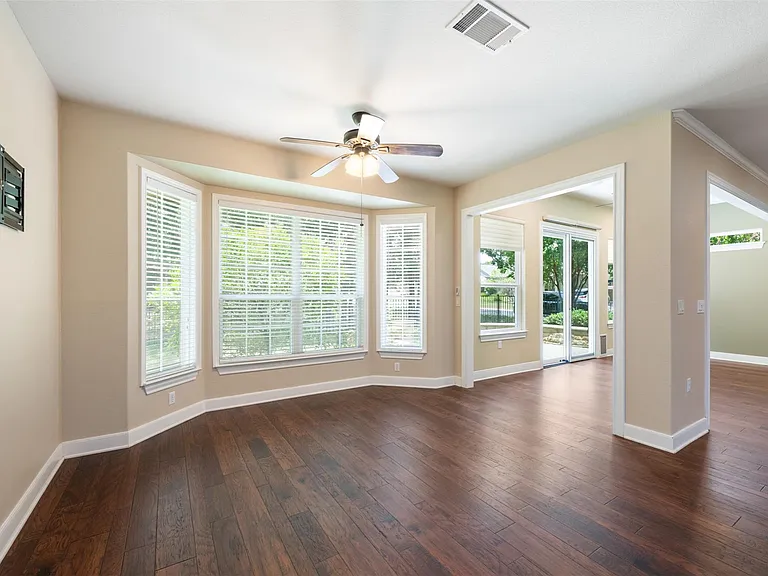202 River Rock Dr — Photo 11