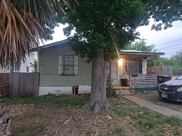2402 Martin Luther King Dr, San Antonio, TX 78203
