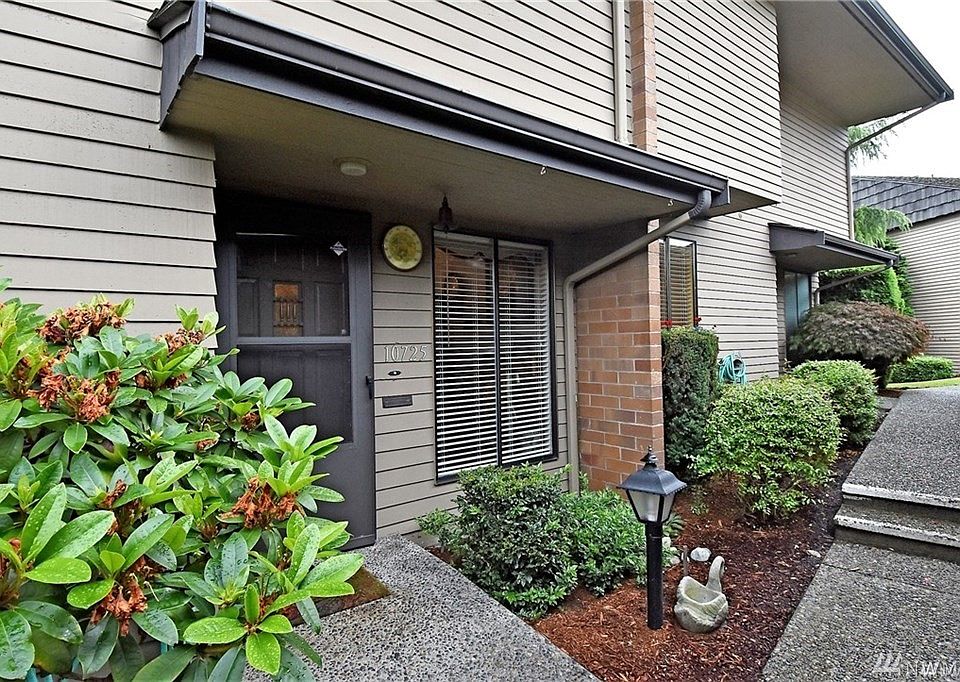 1st image of 10725 Glen Acres Dr S #725