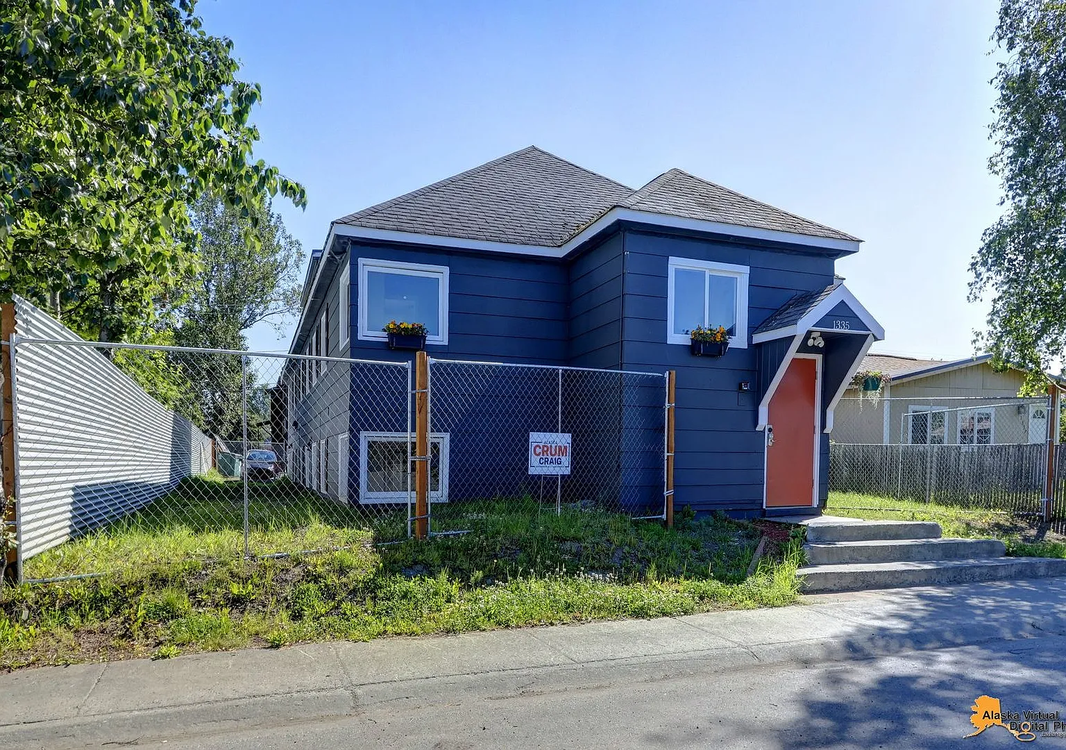 1335 Hyder Street — Photo 3