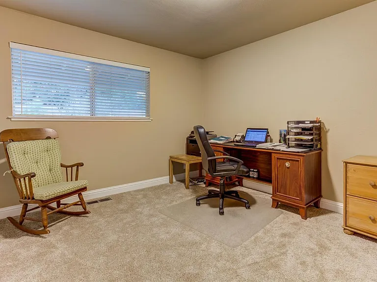 2572 Rollingwood Dr — Photo 17