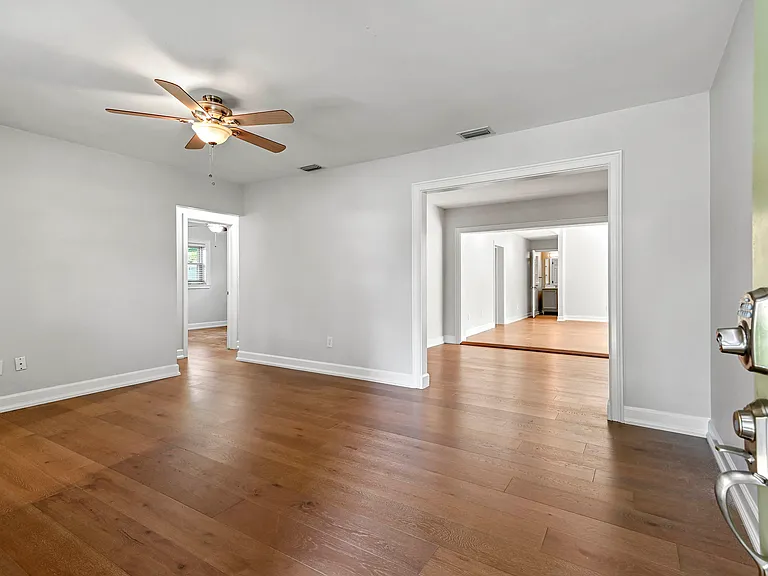 1781 Bryan Ave — Photo 6