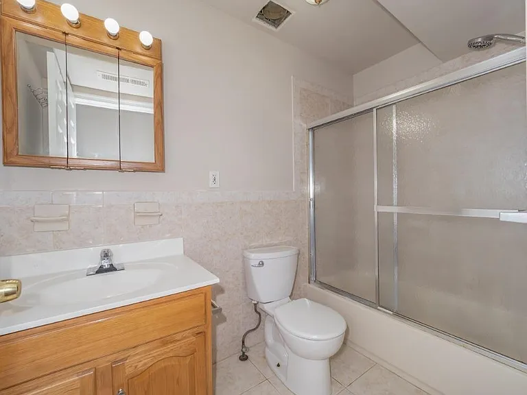 355 W Side Ave #2 — Photo 16