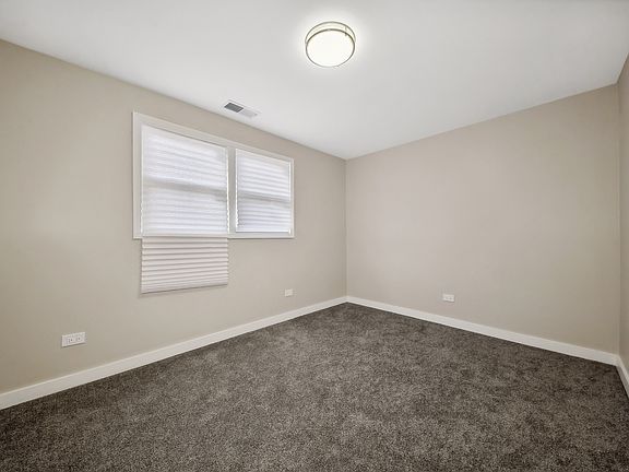 4th image of 7007 S East End Ave APT B