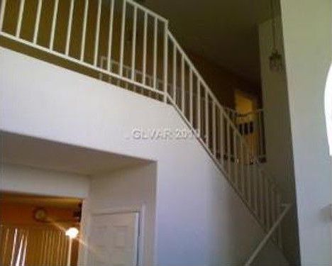 5th image of 5769 Akron Ct