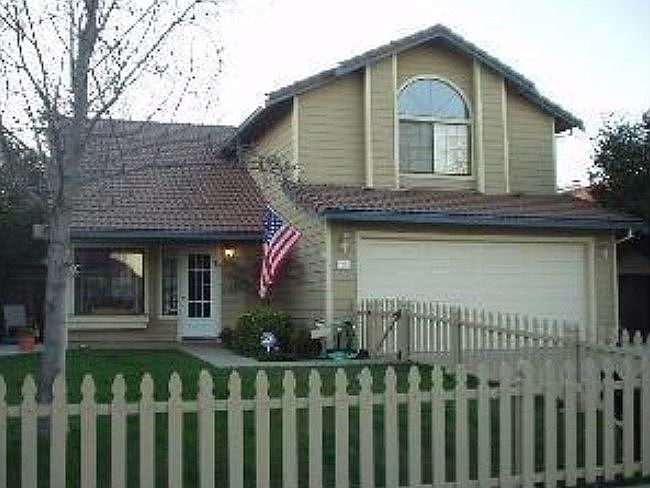 1st image of 2779 Canal Ct