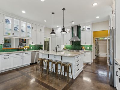 803 Surrey Ln, Grapevine, TX, 76051