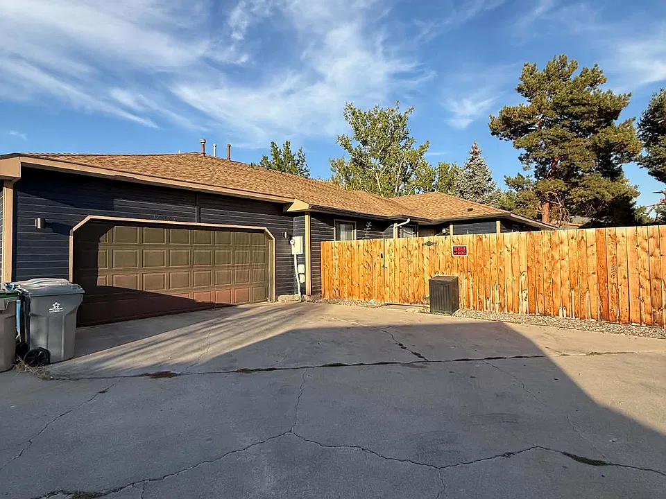 10329 W Granger Ave