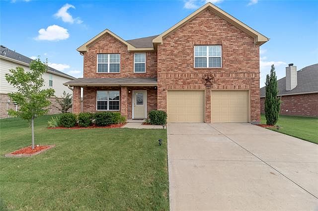 1st image of 207 Equestrian Dr