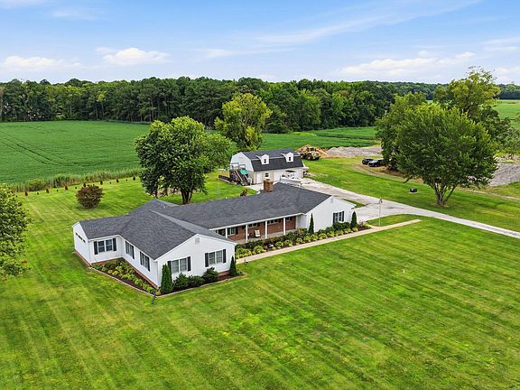 3rd image of 4565 Jacksonville Rd