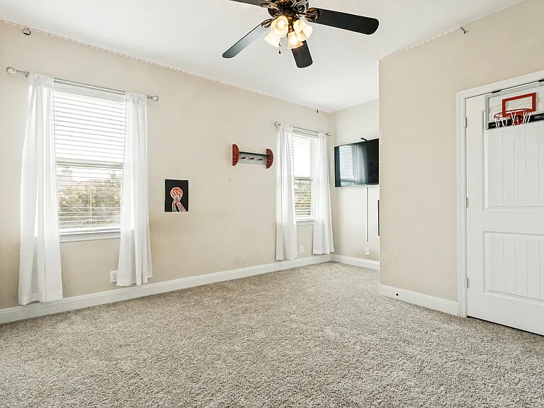 5652 Copper Valley — Photo 11