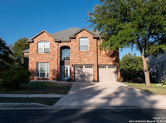 2nd image of 4628 Silverton Dr