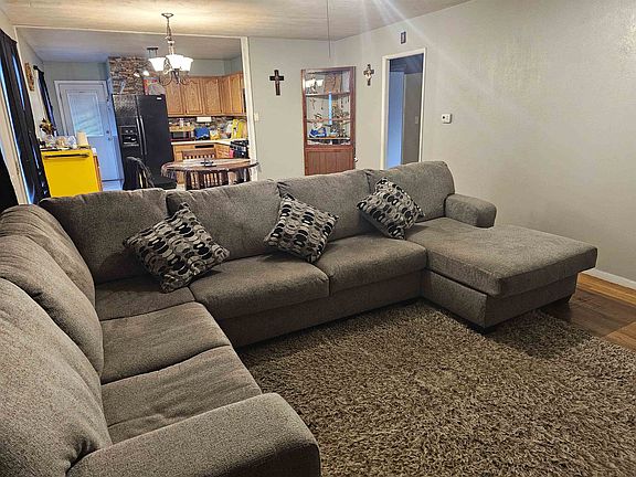 3rd image of 3212 Darwood Dr