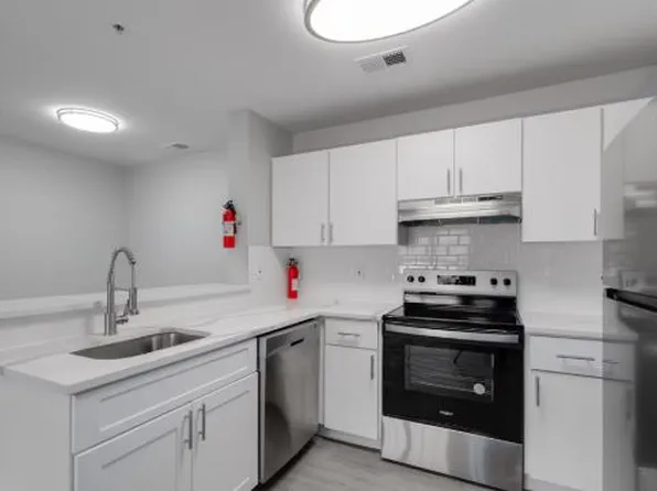 227 W 4th St, Wilmington, DE