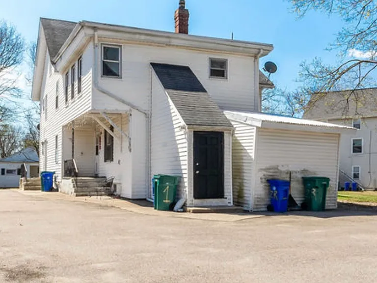 63 W Carpenter St #2-R — Photo 11
