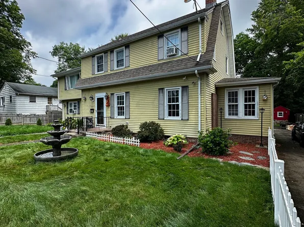 54 Carmel Street, Hamden, CT 06518