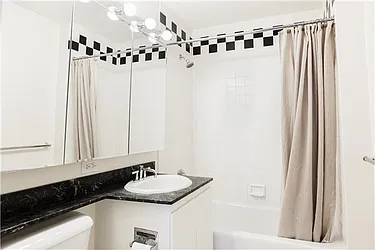 Rented by (Legacy) Elegran