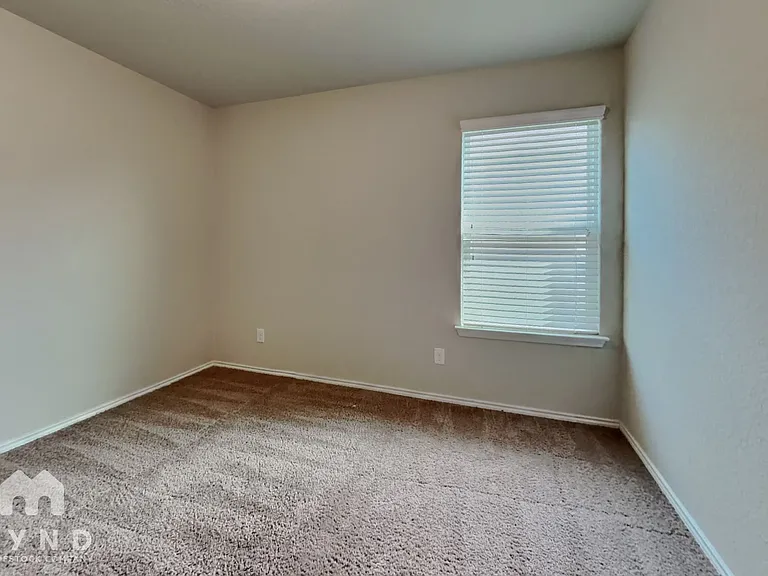 3704 Colemans Run — Photo 15
