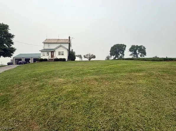 12666 S State Line Rd, Petersburg, OH 44454