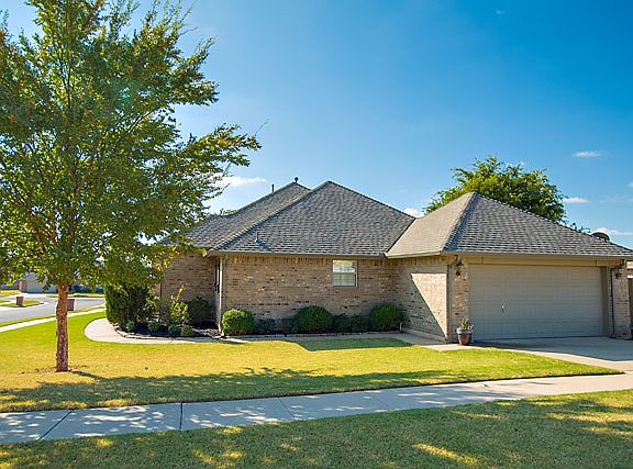 4th image of 17029 Canyonwood Ln