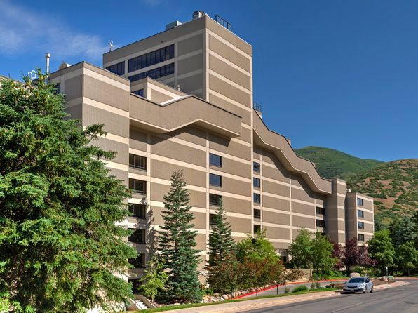 3125 E Kennedy Dr APT 605
