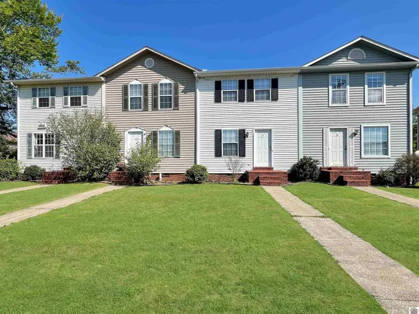 906 Southwood Dr, Murray, KY 42071