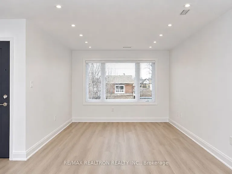 230 Boon Ave #5 — Photo 3