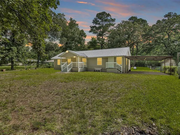 99 Main St, Huntsville, TX 77340