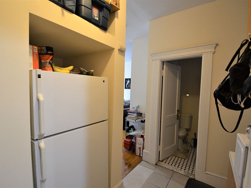1st image of 65 Burbank St APT 18