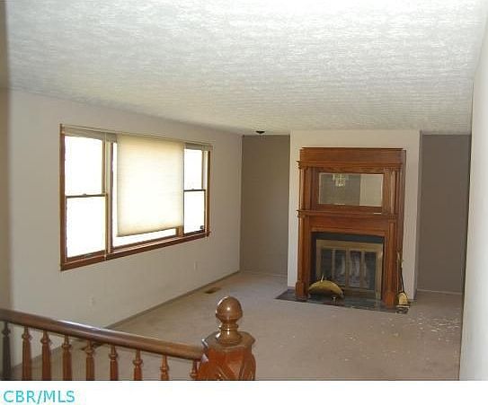 2nd image of 810 S Cassingham Rd
