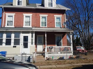 615 3rd St, Beverly, NJ 08010