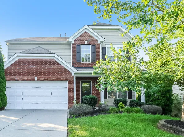 6411 Glenolden Dr, Charlotte, NC 28269