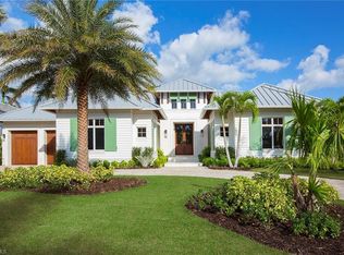 3020 Crayton Rd, Naples, FL 34103