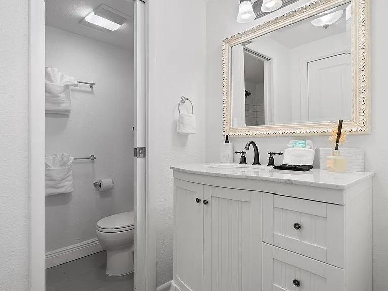 1390 Fort Pickens Rd #224 — Photo 42