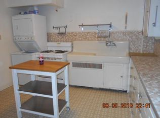 820 Columbus St APT 12, Ottawa, IL 61350