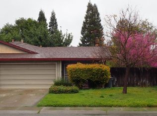 5313 Gibbons Dr, Carmichael, CA 95608
