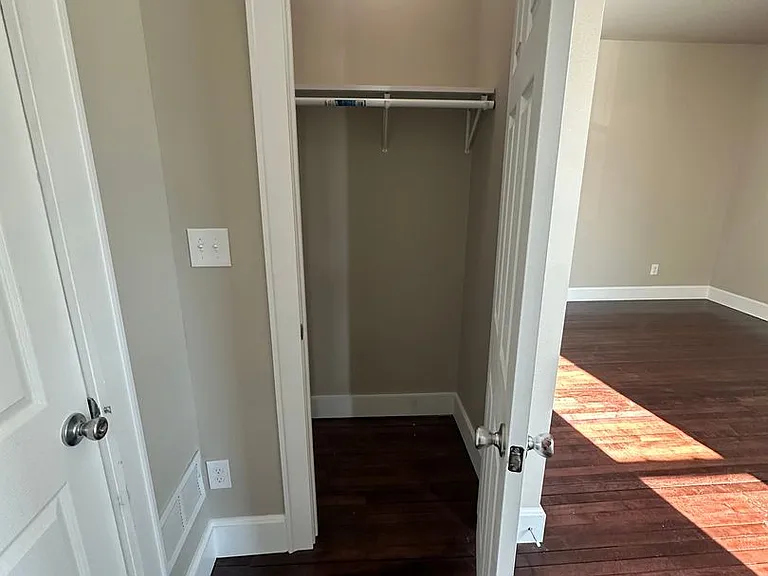 3860 N 19th Pl — Photo 24