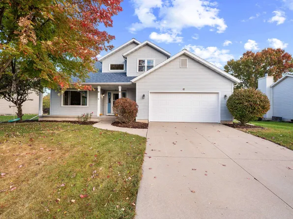 205 E Verleen Ave, Waunakee, WI 53597