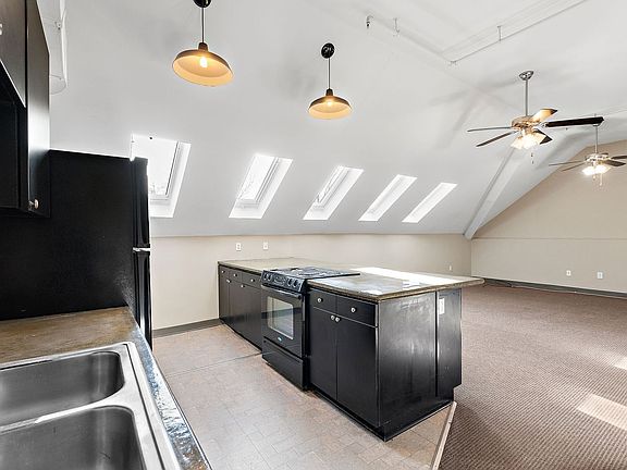 3rd image of 1040 Orville Ave APT 304