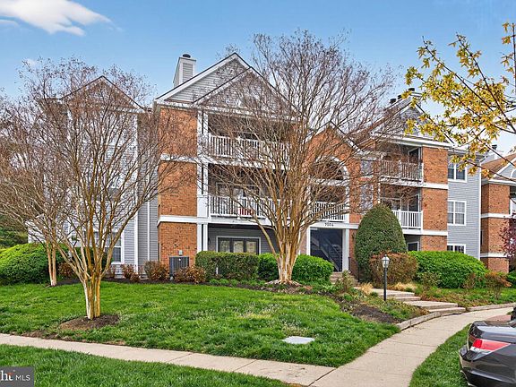 2nd image of 7504 Ashby Ln Unit L