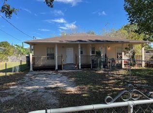 4721 9th St #A, Bacliff, TX 77518