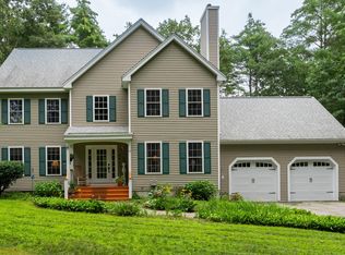 10 Homestead Rd, Amherst, NH 03031