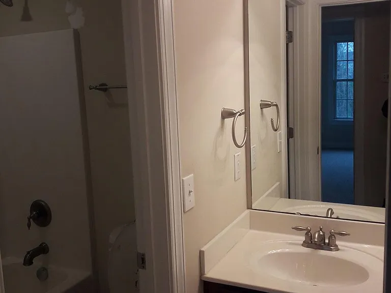 207 Allendown Ln — Photo 16
