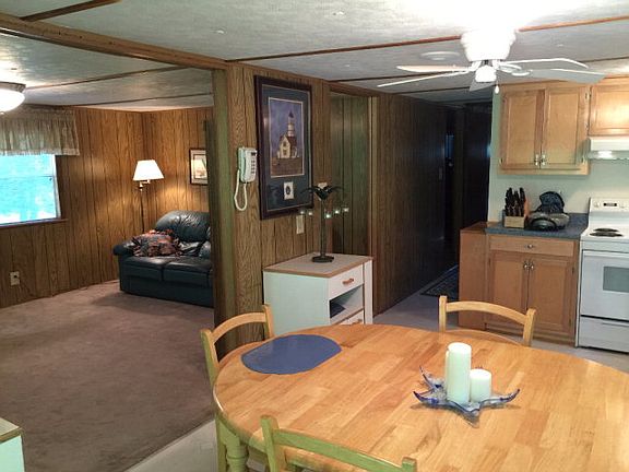 3rd image of 1173 Pine Shores Cv