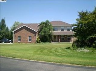 2220 Meadow Vale Rd, Longmont, CO 80504
