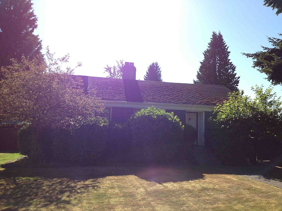 2nd image of 8614 32nd Ave NE