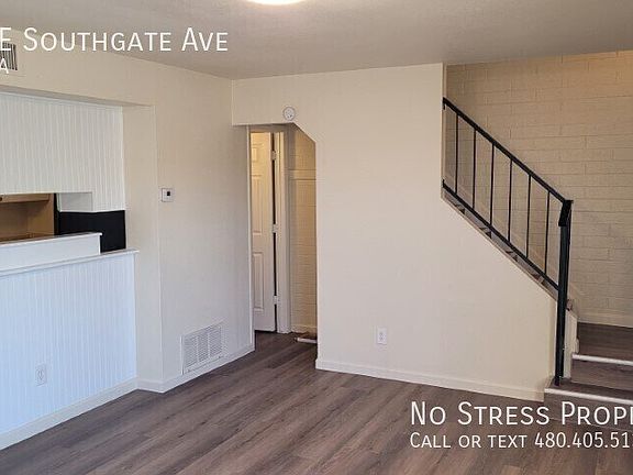 2nd image of 4630 E Southgate Ave